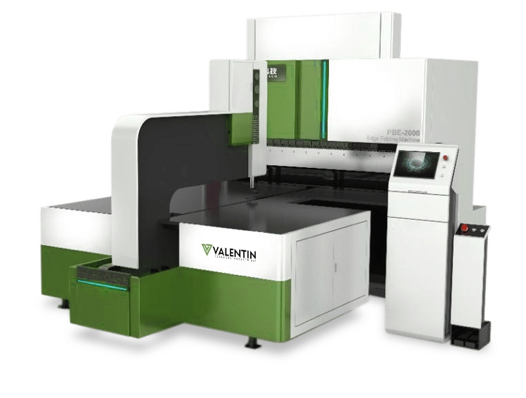 Imagem de uma máquina de centro de dobra da marca Valentin, ideal para trabalhos de dobras simples e complexas em chapas metálicas.