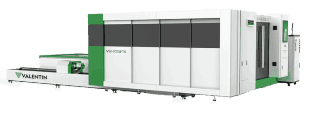 M&aacute;quina de corte industrial mostrando estrutura moderna de m&aacute;quinas a laser para produ&ccedil;&atilde;o em larga escala.
